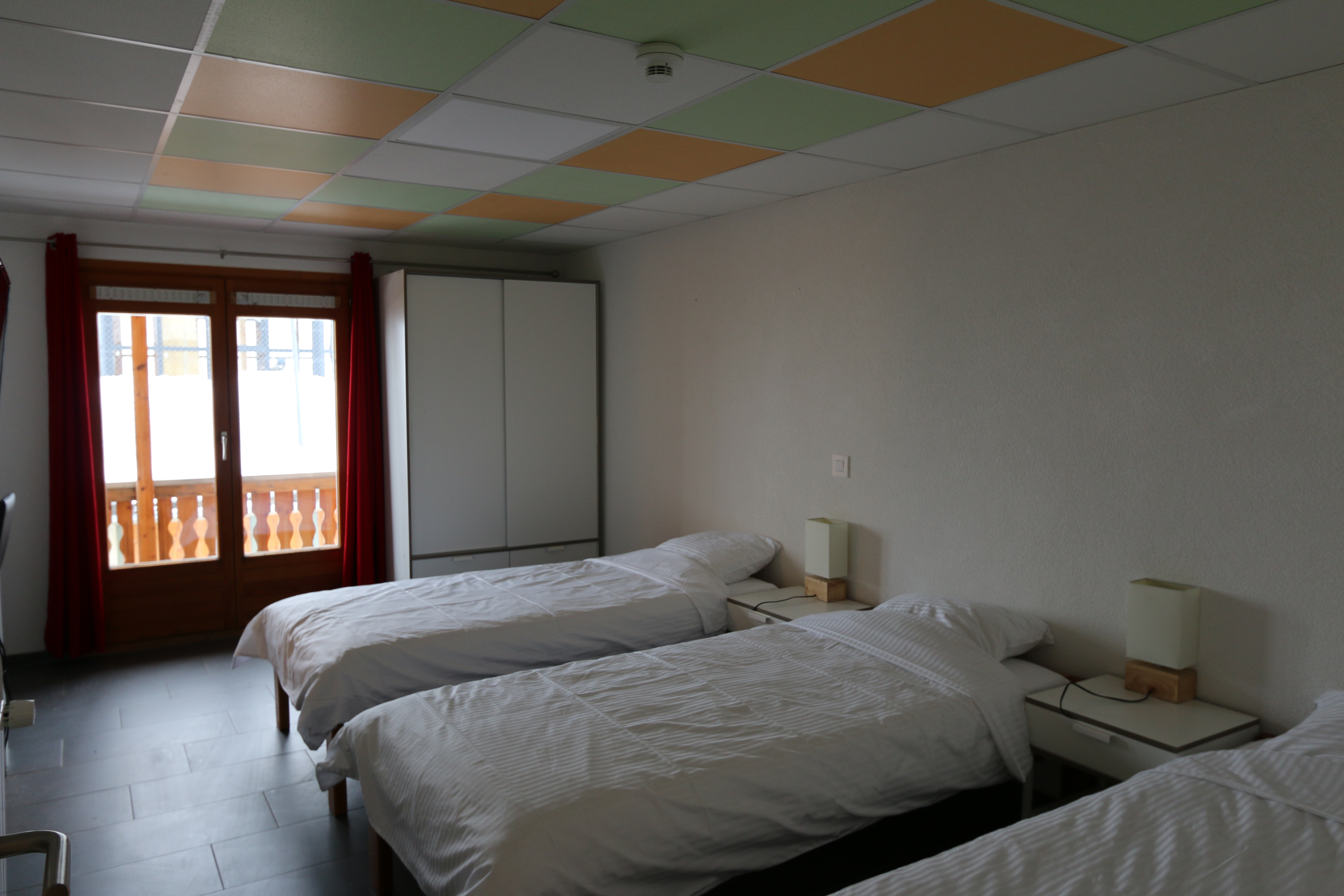 schweiz, frankreich, les portes du soleil, les crosets, snowboard reisen, skiurlaub, berlin bus, busreisen, gruppenreisen, skireisen, sporthotel, kinder ski, sportclub, skihütte, preiswert, montriond, familienreisen