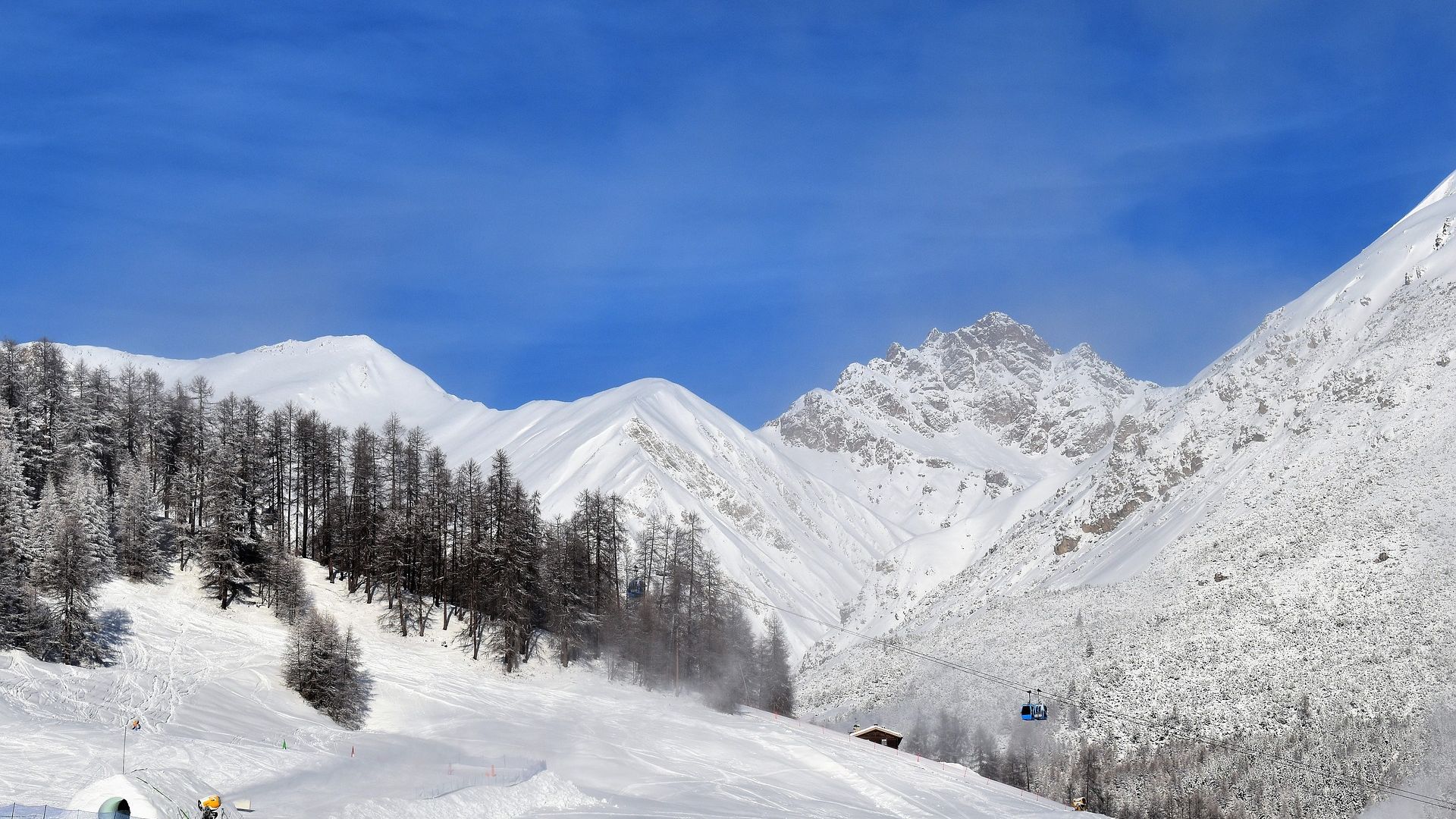 Ski, Italien, Livigno, Gruppenreisen, Reisen, Snowboard, Skikurse, Kinderbetreuung, Winter,