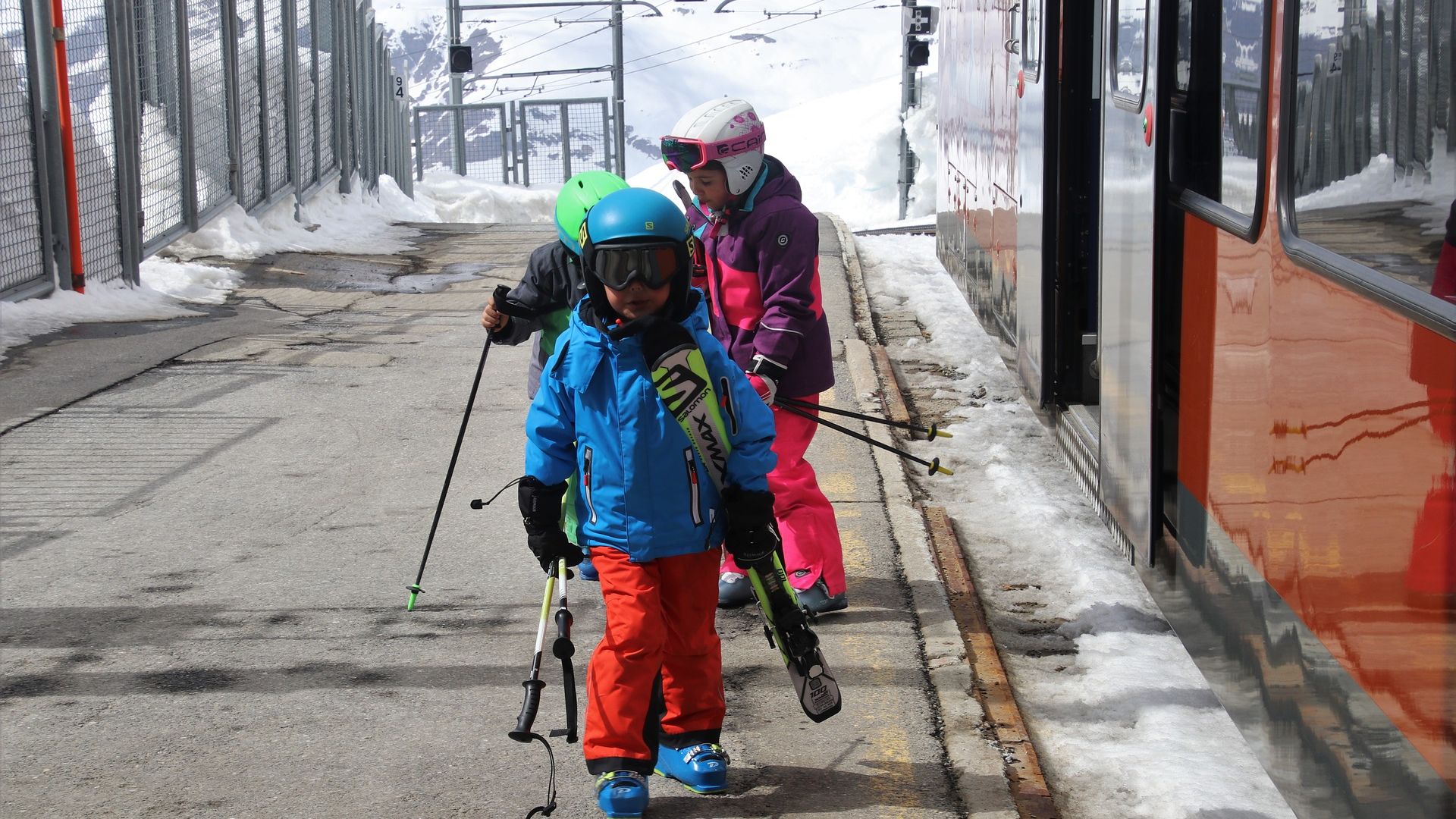 Ski, Italien, Dolomiten, Marmolada, Gruppenreisen, Reisen, Snowboard, Skikurse, Kinderbetreuung, Winter,