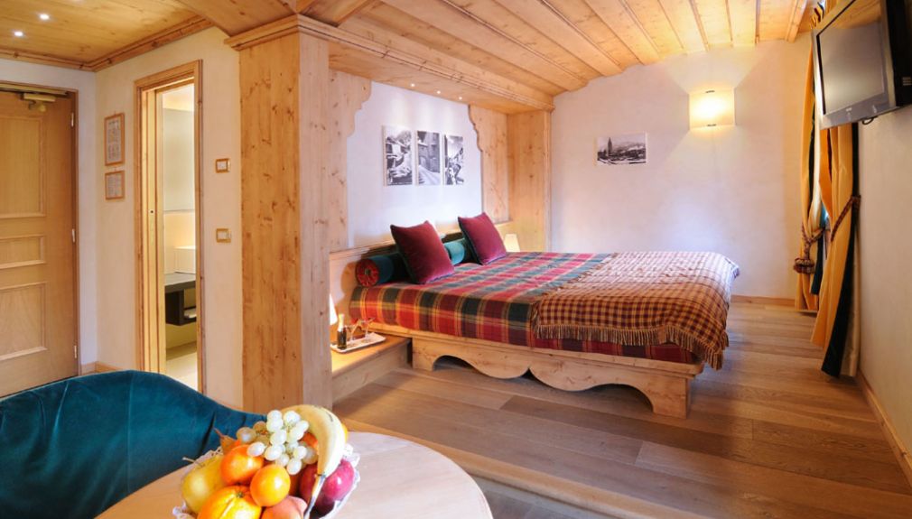 Hotel San Lorenzo - Superior Zimmer italien, bormio, Santa Caterina - Valdidentro, livigno, snowboard reisen, skiurlaub, berlin bus, busreisen, gruppenreisen, skireisen, sporthotel, kinder ski, sportclub, skihütte, preiswert, san lorenzo, familienreisen