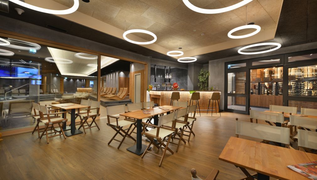 italien, livigno, snowboard reisen, skiurlaub, berlin bus, busreisen, gruppenreisen, skireisen, sporthotel, kinder ski, sportclub, skihütte, preiswert, alpen village, familienreisen