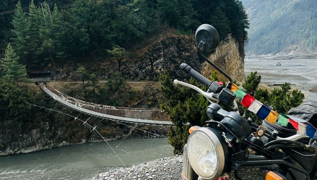 Enfield-Tour Nepal Extralarge himalaya, nepal, motorrad, motorradreisen, touren, gruppenreise, rundfahrten, enfield, preiswert, günstig, Kathmandu, Gorkha, Pokhara, Annapurna, Beni, Mugling, Bandipur, Tatopani, Muktinath, Baglung, Lumbini, Bardibas, Tansen, Terai, Chitwan, Bhaktapur,