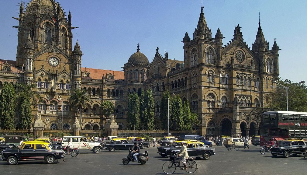 indien, motorrad, motorradreisen, touren, gruppenreise, rundfahrten, enfield, preiswert, günstig, Mumbai, Nashik, Ajanta, Ellora, Solapur, Pattadakal, Badami, Hampi, Goa, Kholapur, Panchgani, Mumbai