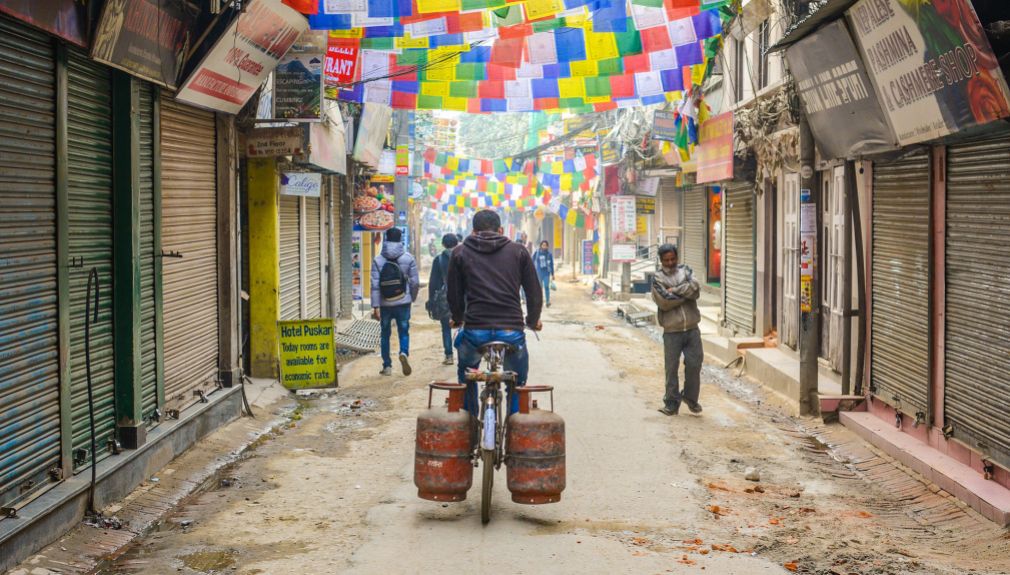 Enfield-Tour Nepal Magic Mountains himalaya, nepal, motorrad, motorradreisen, touren, gruppenreise, rundfahrten, enfield, preiswert, günstig, Kathmandu-Tal, Gorkha, Pokhara, Annapurna, Tansen, Terai, Chitwan, Bhaktapur, Mount Everest, Tibet, Kathmandu