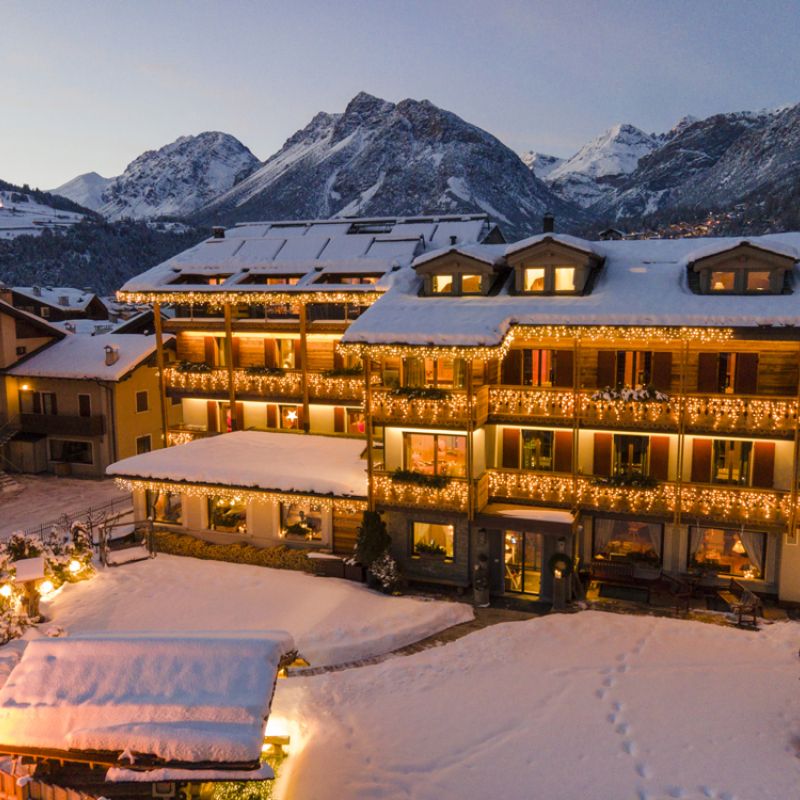 italien, bormio, Santa Caterina - Valdidentro, livigno, snowboard reisen, skiurlaub, berlin bus, busreisen, gruppenreisen, skireisen, sporthotel, kinder ski, sportclub, skihütte, preiswert, genzianella, familienreisen