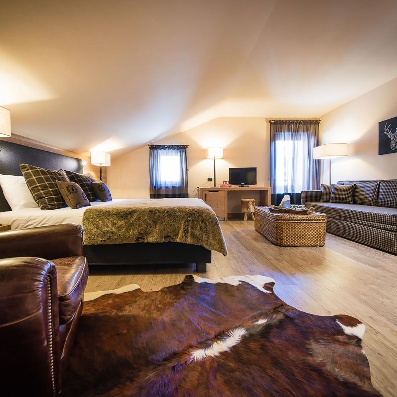 Hotel ALÙ - Junior Suite italien, bormio, Santa Caterina - Valdidentro, livigno, snowboard reisen, skiurlaub, berlin bus, busreisen, gruppenreisen, skireisen, sporthotel, kinder ski, sportclub, skihütte, preiswert, alu, familienreisen