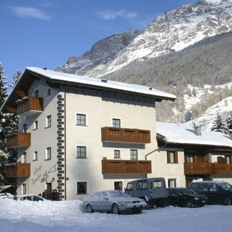 no limits! Sportclub Giardino italien, bormio, Santa Caterina - Valdidentro, livigno, snowboard reisen, skiurlaub, berlin bus, busreisen, gruppenreisen, skireisen, sporthotel, kinder ski, sportclub, skihütte, preiswert, familienreisen