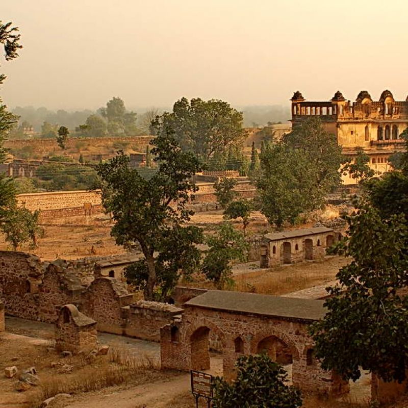 indien, motorrad, motorradreisen, touren, gruppenreise, rundfahrten, enfield, preiswert, günstig, Delhi, Agra, Gwalior, Orchha, Chanderi, Sanchi, Sagar, Khajuraho, Varanasi