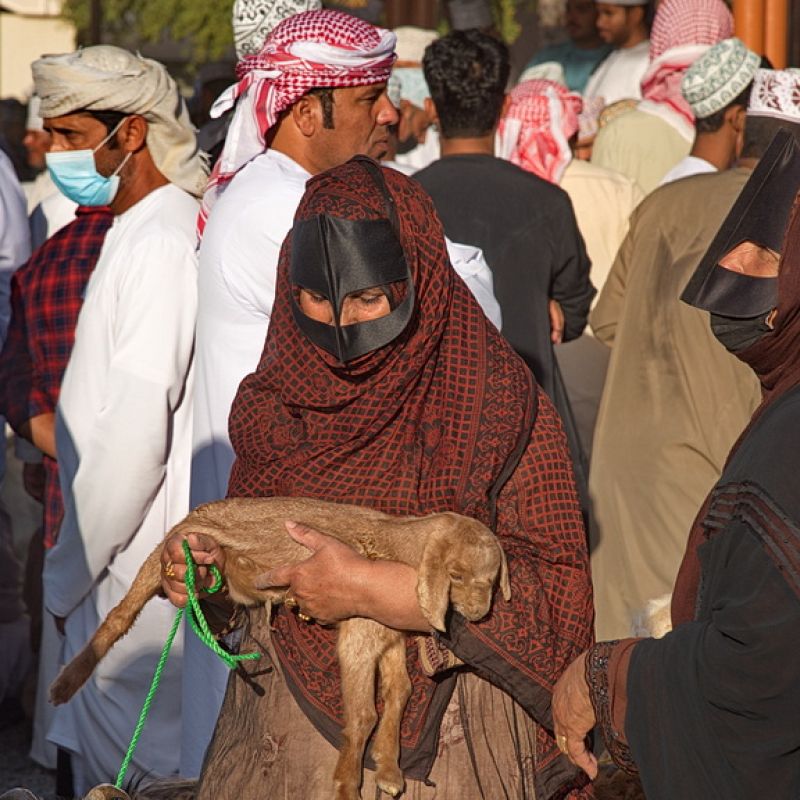 mittlerer osten, oman, motorrad, motorradreisen, touren, gruppenreise, rundfahrten,  preiswert, günstig, wüste, Dubai, Sohar, Hajar Gebirge, Al Musanaah, Muscat, Sur, Wadi Shab, Wadi Bani Khaled, Nizwa, Jabel Shams, Al Hamra, Misfakh, Ibri