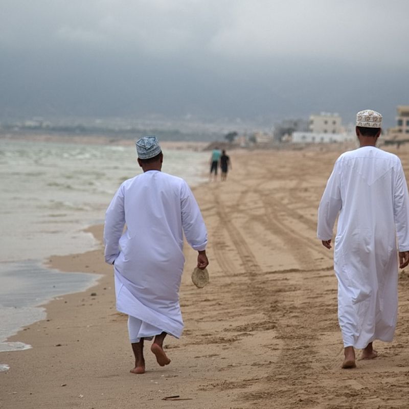 mittlerer osten, oman, motorrad, motorradreisen, touren, gruppenreise, rundfahrten,  preiswert, günstig, wüste, Dubai, Sohar, Hajar Gebirge, Al Musanaah, Muscat, Sur, Wadi Shab, Wadi Bani Khaled, Nizwa, Jabel Shams, Al Hamra, Misfakh, Ibri