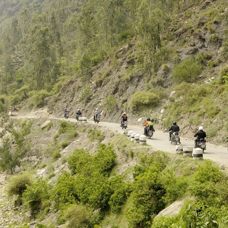 Enfield-Tour Ladakh & Kashmir Ride himalaya, indien, motorrad, motorradreisen, touren, gruppenreise, rundfahrten, enfield, preiswert, günstig, Delhi, Chandigarh, Shimla, Chindi, Rewalsar, Mandi, Nagar, Keylong, Sarchu, Diskit, pangong, Lamayuro, Nubra, Kargil, Srinagar, Kashmir, Kaschmir,