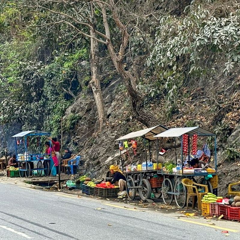 Enfield-Tour Nepal Extralarge himalaya, nepal, motorrad, motorradreisen, touren, gruppenreise, rundfahrten, enfield, preiswert, günstig, Kathmandu, Gorkha, Pokhara, Annapurna, Beni, Mugling, Bandipur, Tatopani, Muktinath, Baglung, Lumbini, Bardibas, Tansen, Terai, Chitwan, Bhaktapur,