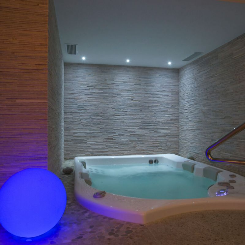 Hotel Negritella - Wellnessbereich Ski, italien, pontedilegno, tonale, Gruppenreisen, Reisen, Snowboard, Skikurse, Kinderbetreuung, Winter,, pistenplan